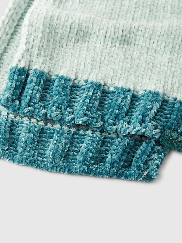 SCARF Junior Boy image number 3